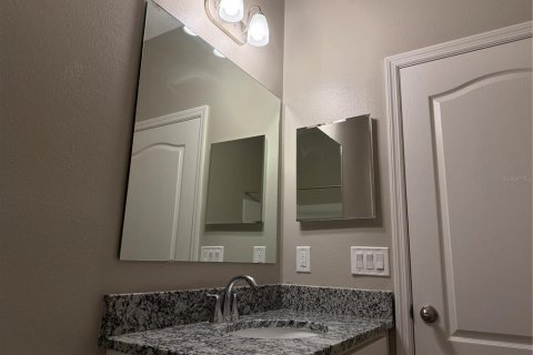 Villa ou maison à louer à Leesburg, Floride: 3 chambres, 183.76 m2 № 2102383 - photo 8