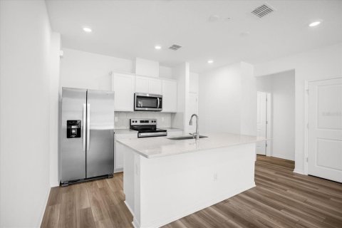 Adosado en alquiler en Orlando, Florida, 3 dormitorios, 144.28 m2 № 1903410 - foto 6