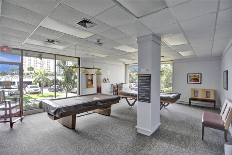 Copropriété à louer à Sunny Isles Beach, Floride: 2 chambres, 113.34 m2 № 2323885 - photo 25