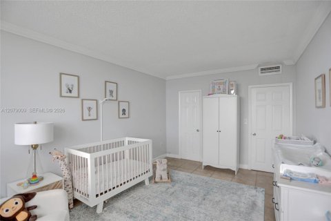 Copropriété à louer à Sunny Isles Beach, Floride: 2 chambres, 113.34 m2 № 2323885 - photo 22