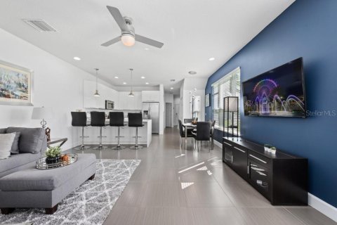 Adosado en alquiler en Clermont, Florida, 3 dormitorios, 140.47 m2 № 1829617 - foto 5