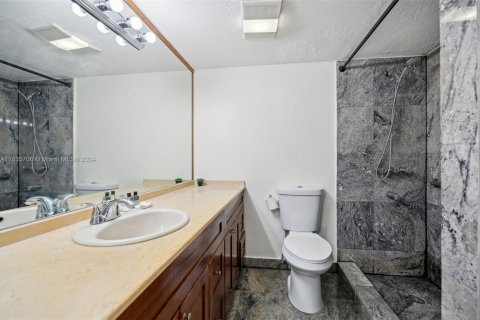 Купить кондоминиум в Хайалиа, Флорида 2 спальни, 99.03м2, № 2090260 - фото 10