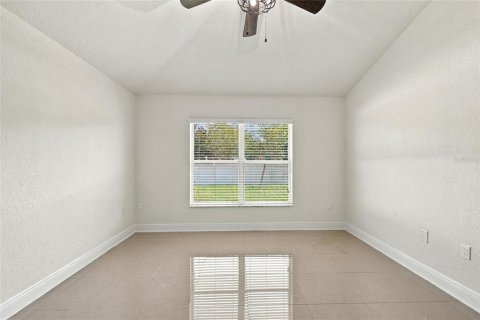 House in Winter Haven, Florida 4 bedrooms, 154.68 sq.m. № 2425328 - photo 30