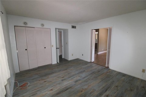 Copropriété à louer à Winter Haven, Floride: 1 chambre, 65.5 m2 № 479271 - photo 8