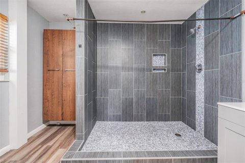 Casa en venta en Tampa, Florida, 3 dormitorios, 133.69 m2 № 1826323 - foto 16