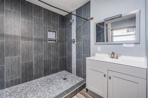 Casa en venta en Tampa, Florida, 3 dormitorios, 133.69 m2 № 1826323 - foto 15