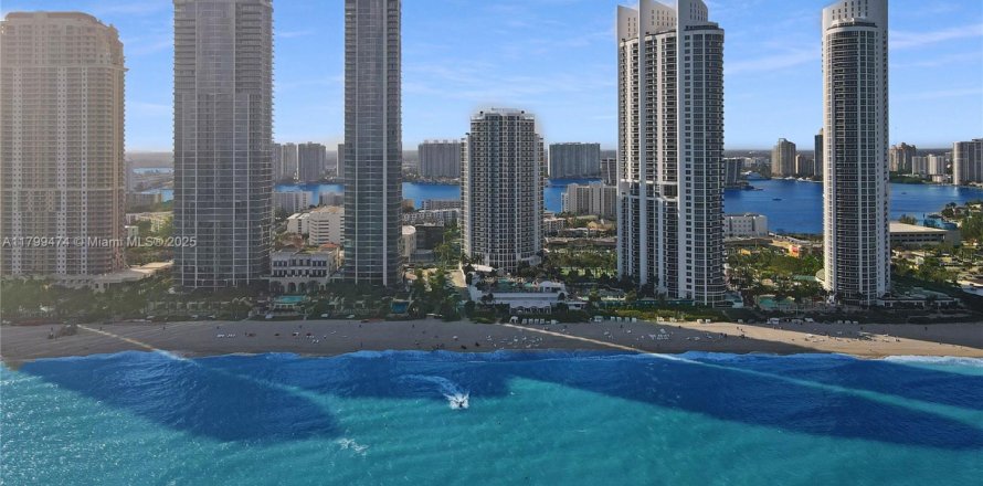 Condo à Sunny Isles Beach, Floride, 1 chambre № 1739094