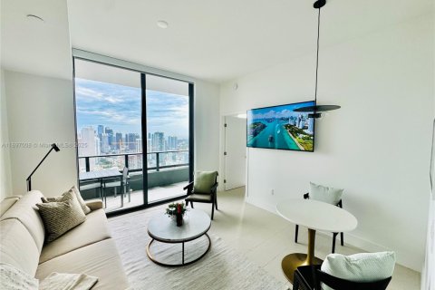 Condo in Miami, Florida, 1 bedroom  № 1953544 - photo 12