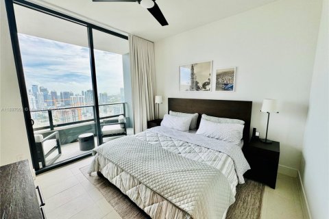 Condo in Miami, Florida, 1 bedroom  № 1953544 - photo 22