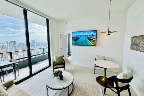 Condo in Miami, Florida, 1 bedroom  № 1953544 - photo 14