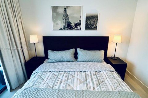 Condo in Miami, Florida, 1 bedroom  № 1953544 - photo 21