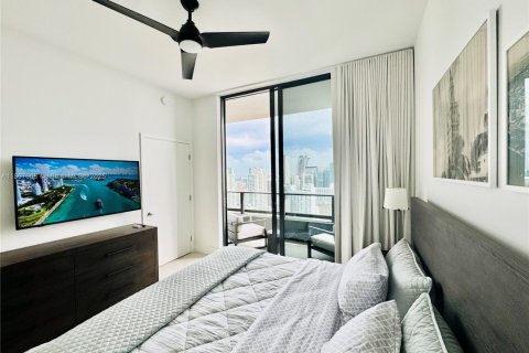 Condo in Miami, Florida, 1 bedroom  № 1953544 - photo 23