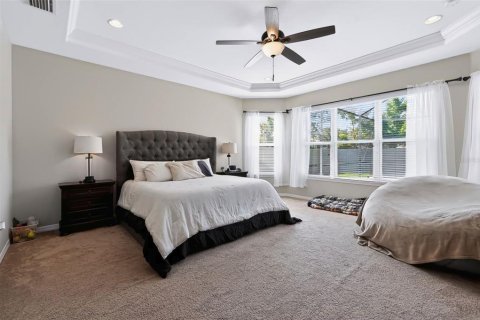 House in CONNERTON

 in Land O' Lakes, Florida 4 bedrooms, 313.82 sq.m. № 2351777 - photo 21