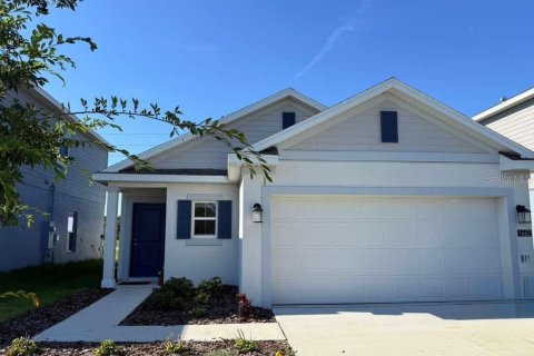 House in Winter Haven, Florida 3 bedrooms, 133.04 sq.m. № 2233685