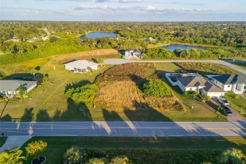 Terreno en venta en Rotonda, Florida № 2212128 - foto 3