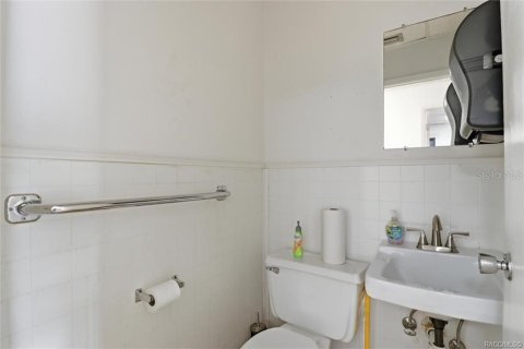 Commercial property in Floral City, Florida 250.46 sq.m. № 2208783 - photo 25