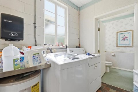 Commercial property in Floral City, Florida 250.46 sq.m. № 2208783 - photo 21