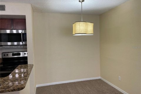 Condo in Orlando, Florida, 1 bedroom  № 1733865 - photo 8