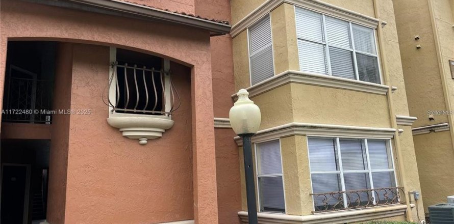 Condo in Orlando, Florida, 1 bedroom  № 1733865