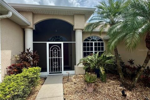 Villa ou maison à vendre à Ruskin, Floride: 4 chambres, 230.68 m2 № 2334089 - photo 3