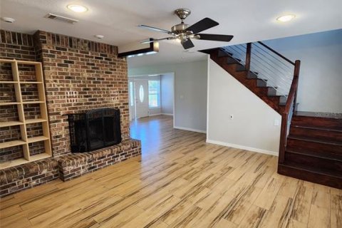 Villa ou maison à louer à Kissimmee, Floride: 4 chambres, 260.13 m2 № 2431753 - photo 7