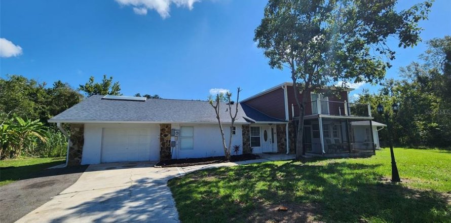 Villa ou maison à Kissimmee, Floride 4 chambres, 260.13 m2 № 2431753