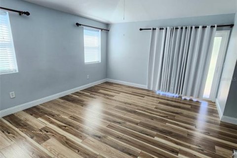 Villa ou maison à louer à Kissimmee, Floride: 4 chambres, 260.13 m2 № 2431753 - photo 12