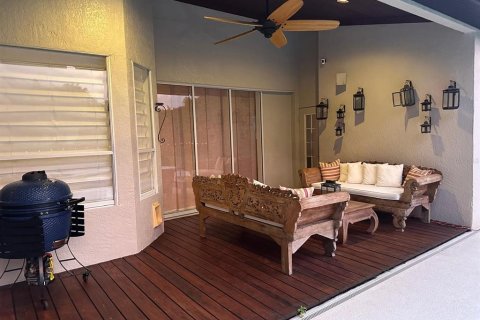 Casa en venta en Orlando, Florida, 4 dormitorios, 195.84 m2 № 2386251 - foto 24