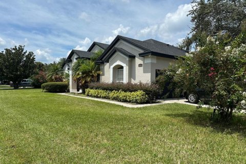 Casa en venta en Orlando, Florida, 4 dormitorios, 195.84 m2 № 2386251 - foto 3