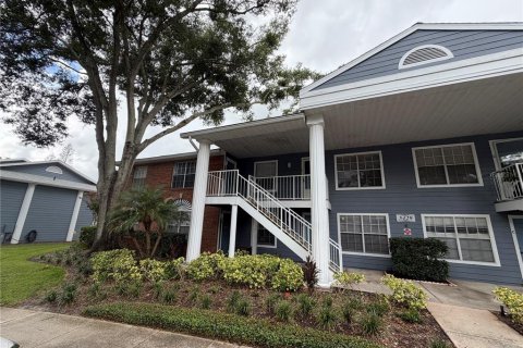 Condo in Orlando, Florida, 2 bedrooms  № 2283394 - photo 2