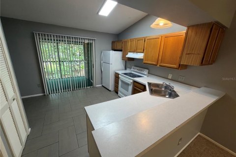 Condo in Orlando, Florida, 2 bedrooms  № 2283394 - photo 6