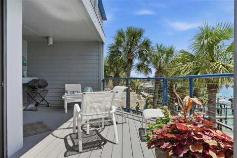 Copropriété à vendre à Tierra Verde, Floride: 3 chambres, 207.17 m2 № 2196478 - photo 27
