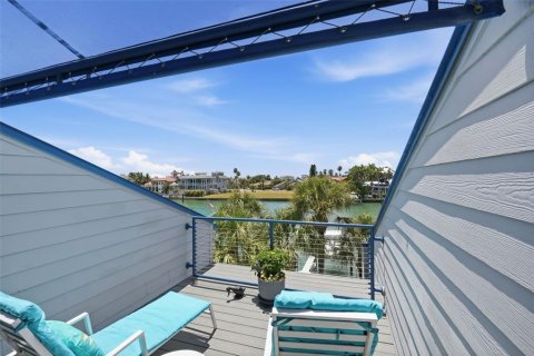 Copropriété à vendre à Tierra Verde, Floride: 3 chambres, 207.17 m2 № 2196478 - photo 18
