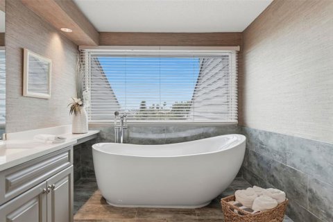 Copropriété à vendre à Tierra Verde, Floride: 3 chambres, 207.17 m2 № 2196478 - photo 6