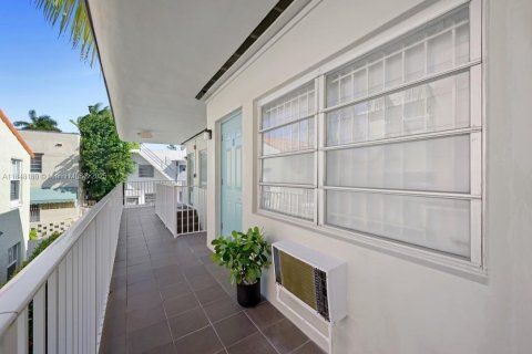 Copropriété à louer à Miami Beach, Floride: 38.09 m2 № 1849330 - photo 16