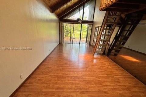 Villa ou maison à louer à Plantation, Floride: 2 chambres, 95.69 m2 № 1974021 - photo 5