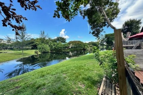 Villa ou maison à louer à Plantation, Floride: 2 chambres, 95.69 m2 № 1974021 - photo 19