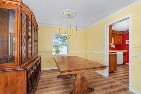Villa ou maison à vendre à New Smyrna Beach, Floride: 4 chambres, 112.88 m2 № 1734368 - photo 10