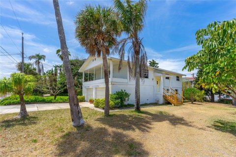 Villa ou maison à vendre à New Smyrna Beach, Floride: 4 chambres, 112.88 m2 № 1734368 - photo 3