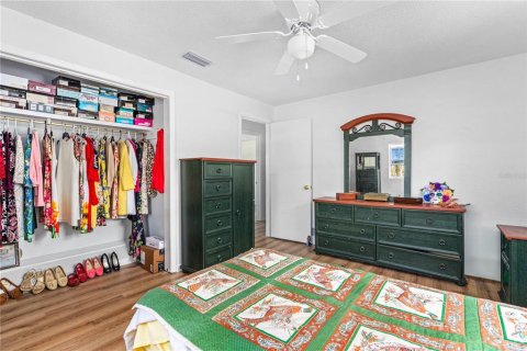Villa ou maison à vendre à New Smyrna Beach, Floride: 4 chambres, 112.88 m2 № 1734368 - photo 16