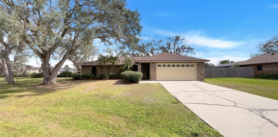 Casa en Lakeland, Florida 3 dormitorios, 137.77 m2 № 1899373