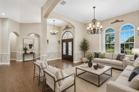 House in Clermont, Florida 6 bedrooms, 361.85 sq.m. № 2104623 - photo 11