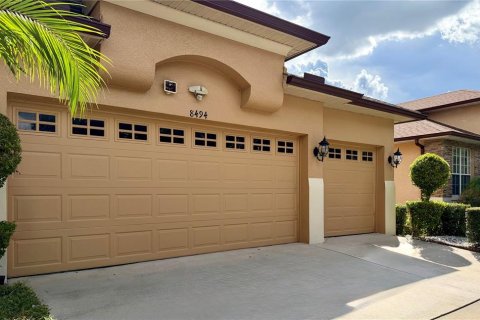 Villa ou maison à vendre à Orlando, Floride: 4 chambres, 266.72 m2 № 2400437 - photo 3