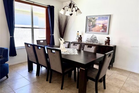 Villa ou maison à vendre à Orlando, Floride: 4 chambres, 266.72 m2 № 2400437 - photo 7