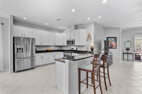 House in Lakewood Ranch, Florida 4 bedrooms, 194.54 sq.m. № 1888568 - photo 7