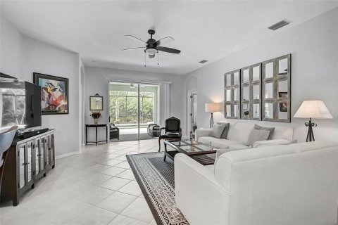 House in Lakewood Ranch, Florida 4 bedrooms, 194.54 sq.m. № 1888568 - photo 3