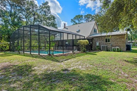 House in DeLand, Florida 3 bedrooms, 175.03 sq.m. № 1898977 - photo 22