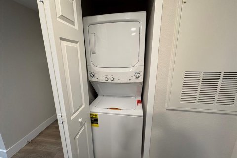 Copropriété à louer à Orlando, Floride: 2 chambres, 94.95 m2 № 2167216 - photo 9