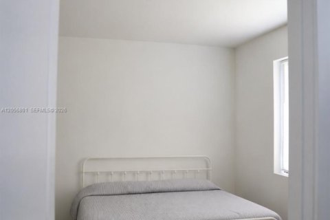 Adosado en venta en Homestead, Florida, 3 dormitorios, 135.45 m2 № 2251032 - foto 3