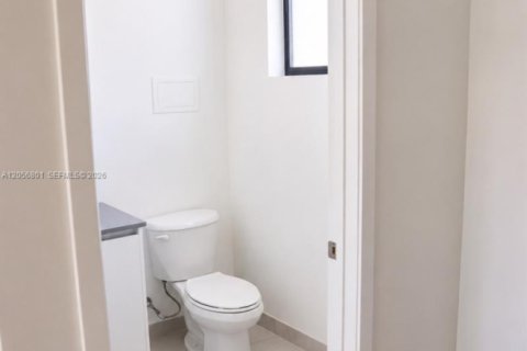 Adosado en venta en Homestead, Florida, 3 dormitorios, 135.45 m2 № 2251032 - foto 8